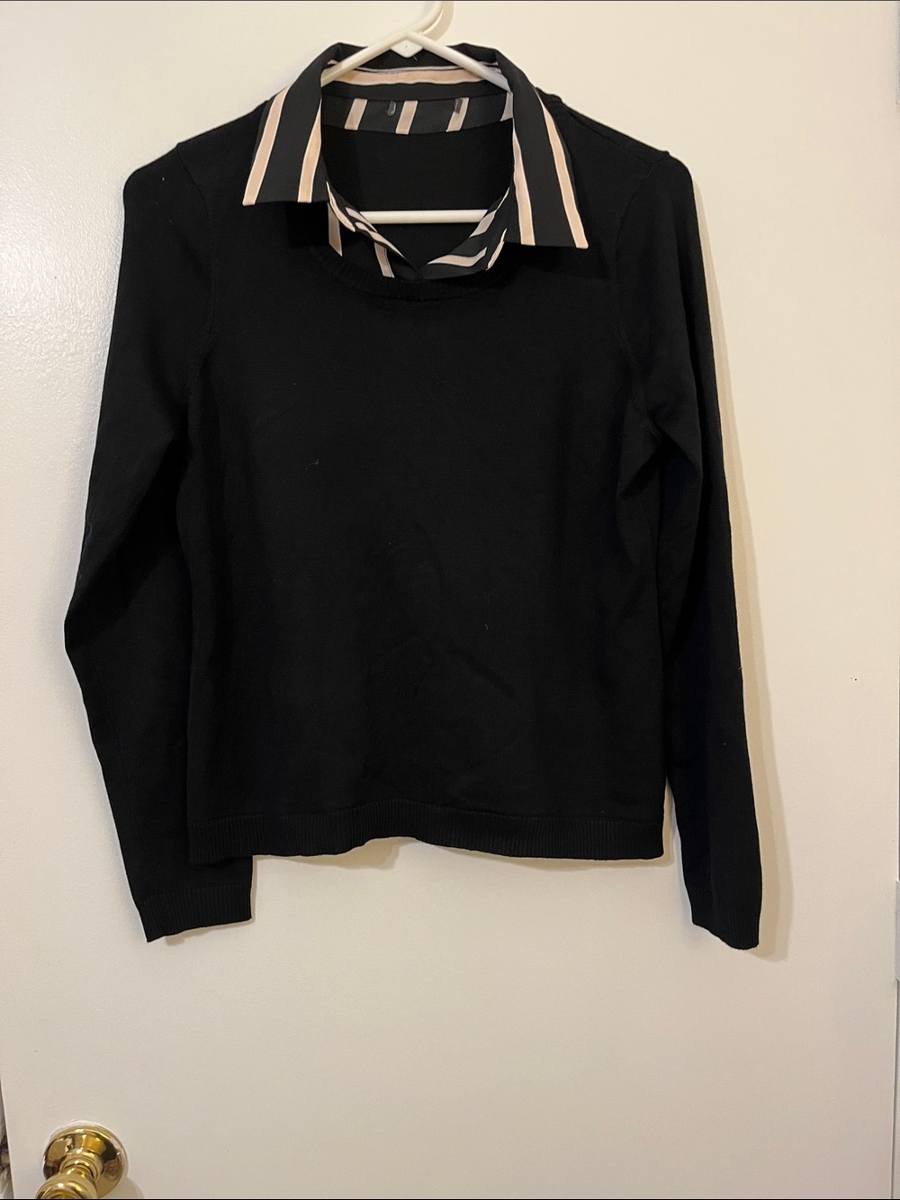 Small—Med. Black Layered-Look Sweater with Contrasting Striped Collar